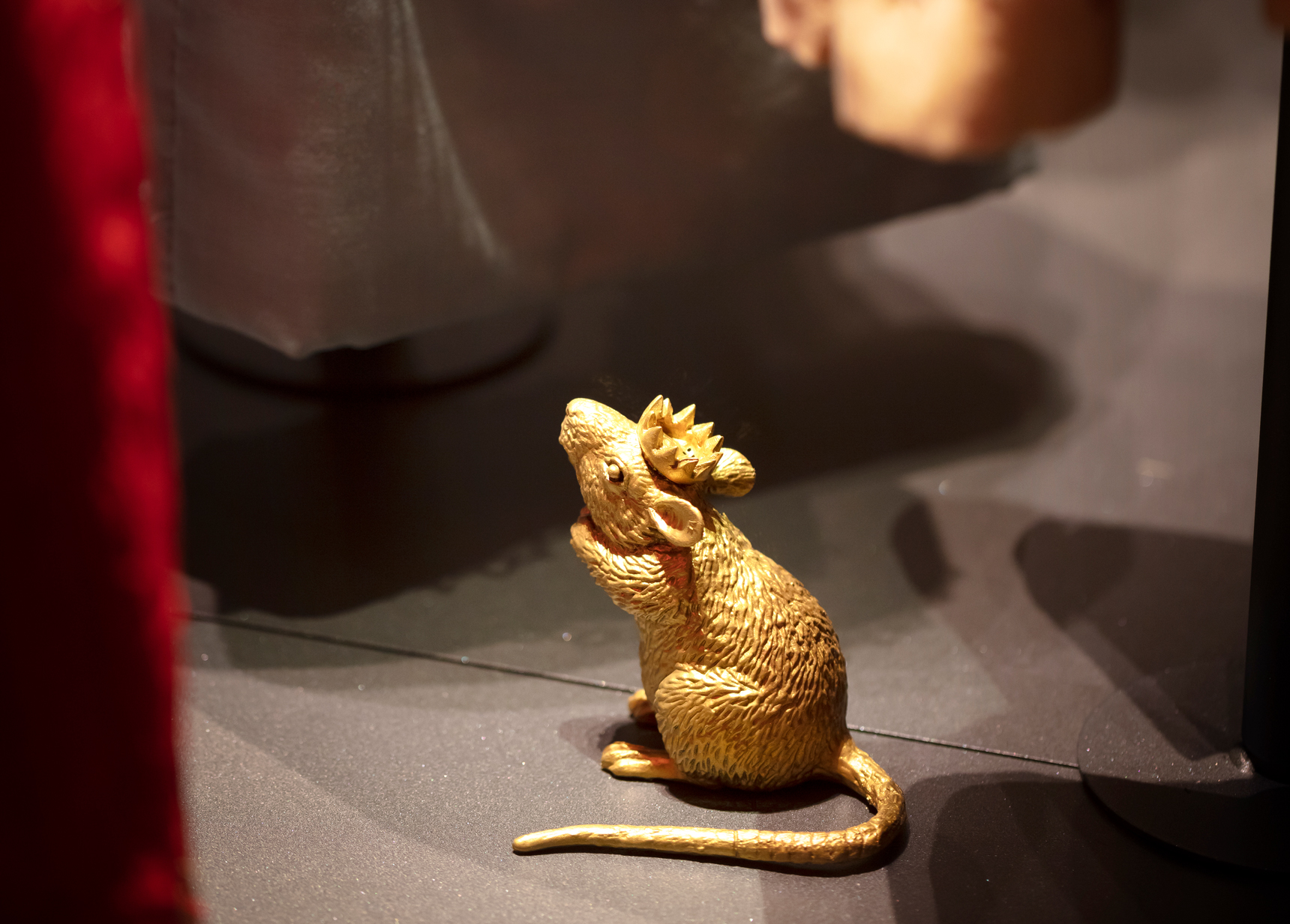 The golden Palace Mouse.