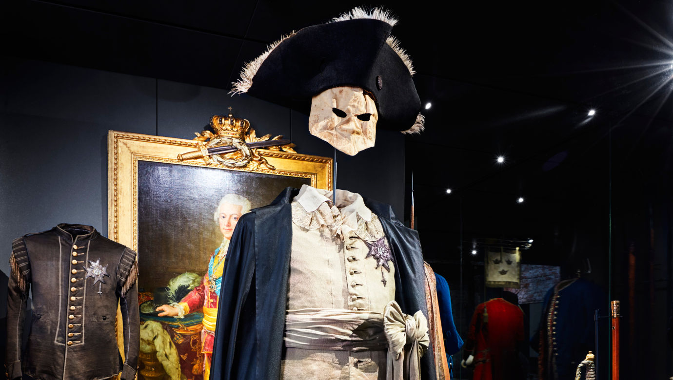 Gustav den tredjes maskeraddräkt som står utställd i museets utställning.