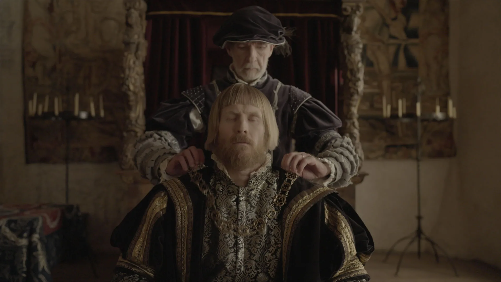 En skådespelare som är uppklädd till Gustav Vasa.